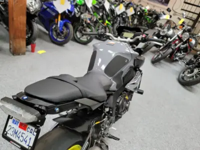 2017 Yamaha FZ-10 FZ10 MT10 MT-10