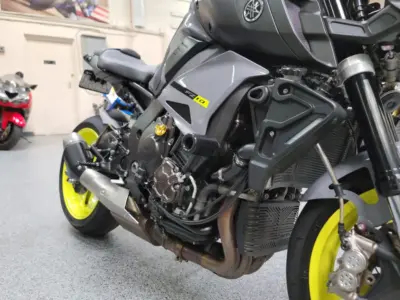 2017 Yamaha FZ-10 FZ10 MT10 MT-10