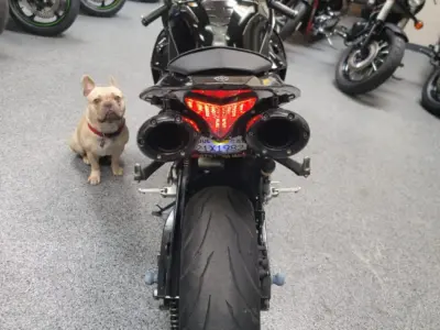 2011 Yamaha R1 Crossplane Raven