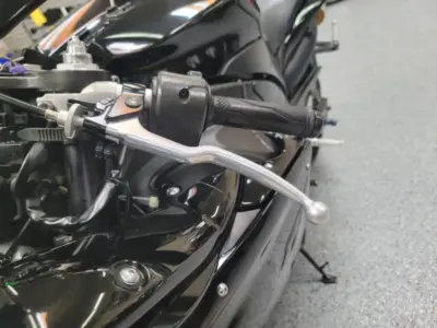 2011 Yamaha R1 Crossplane Raven