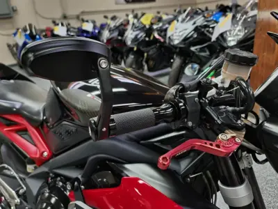 2016 Triumph Street Triple RX ABS
