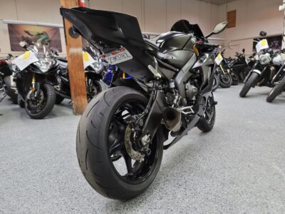 2017 Yamaha R6