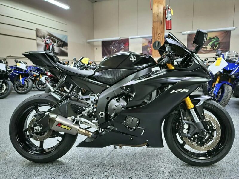 2017 Yamaha R6