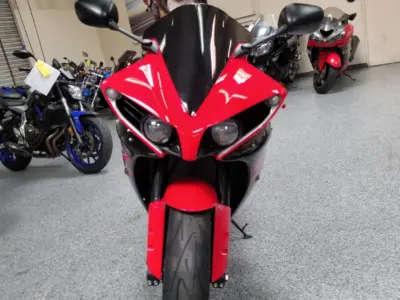 2013 Yamaha R1 Crossplane