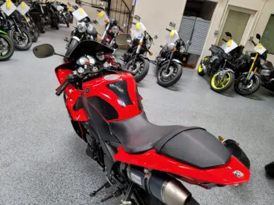 2013 Yamaha R1 Crossplane