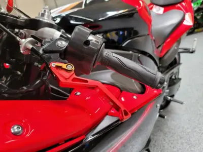 2013 Yamaha R1 Crossplane