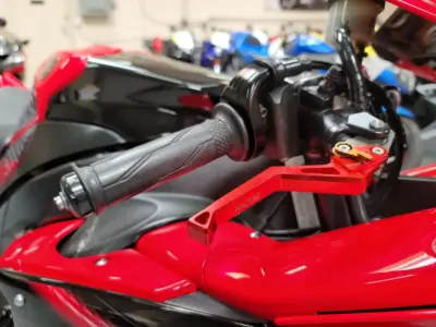 2013 Yamaha R1 Crossplane