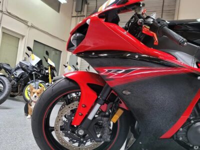2013 Yamaha R1 Crossplane