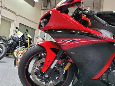 2013 Yamaha R1 Crossplane