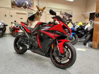 2013 Yamaha R1 Crossplane