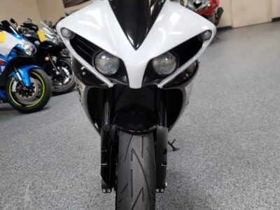 2012  Yamaha R1 Crossplane RAVEN EDITION
