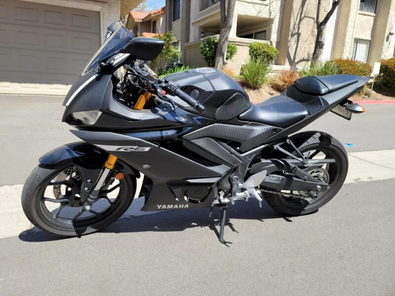 2019 Yamaha R3