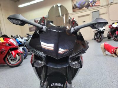 2015 Yamaha R1 RAVEN