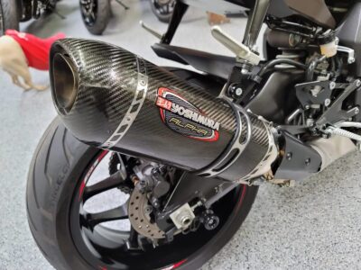 2015 Yamaha R1 RAVEN
