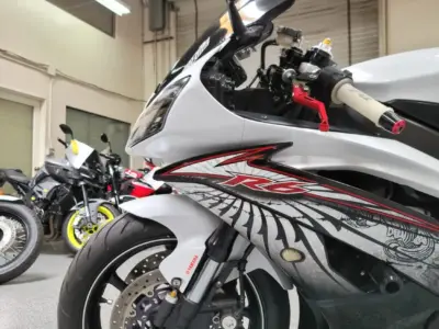 2010 Yamaha R6 RAVEN