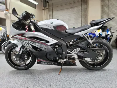 2010 Yamaha R6 RAVEN