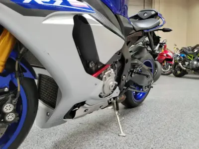 2015 Yamaha R1