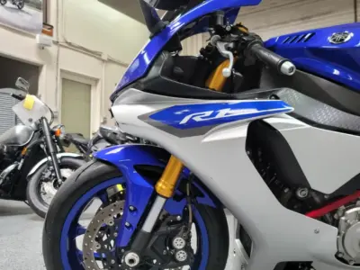 2015 Yamaha R1