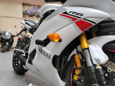 2015 Yamaha R6 RAVEN