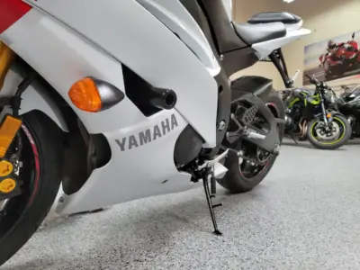 2015 Yamaha R6 RAVEN