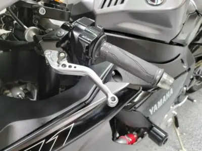 2016 Yamaha R1