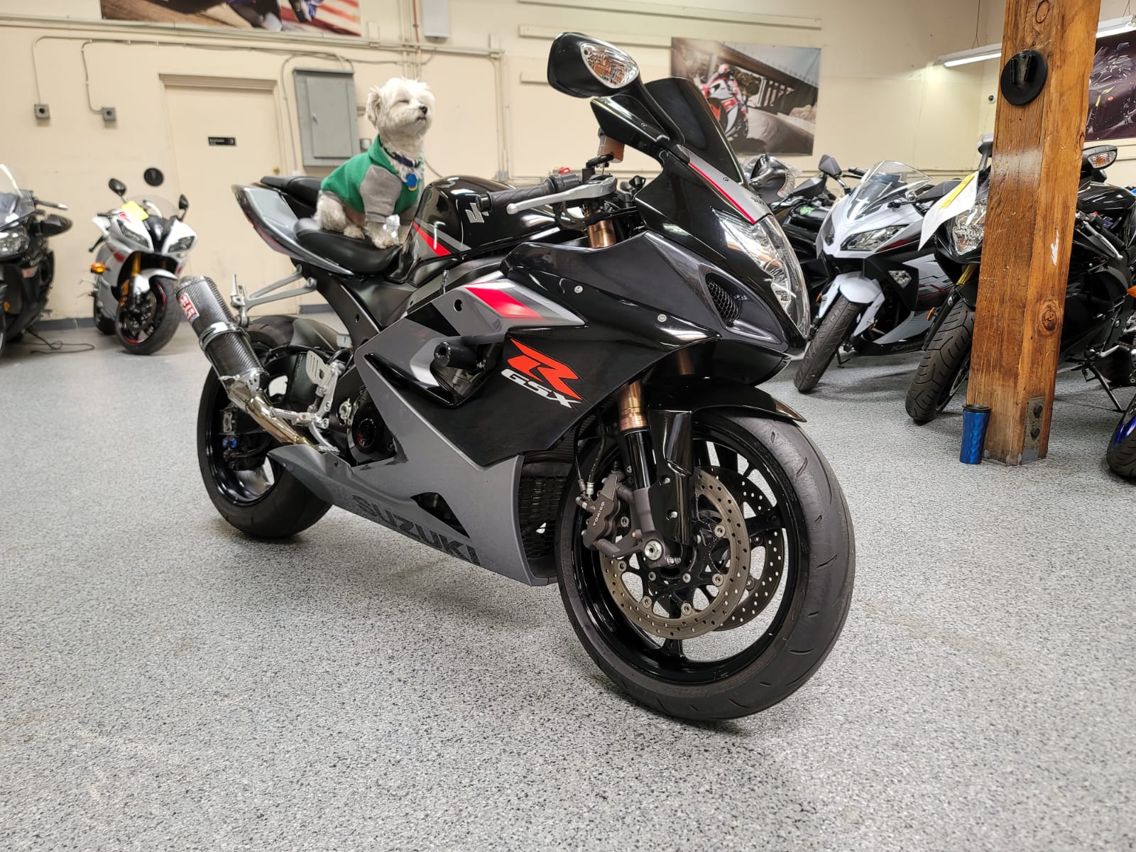 2006 gsxr 1000 exhaust