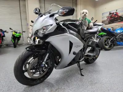 2008 HONDA CBR1000RR