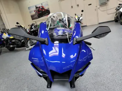 2020 Yamaha R1