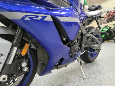 2020 Yamaha R1