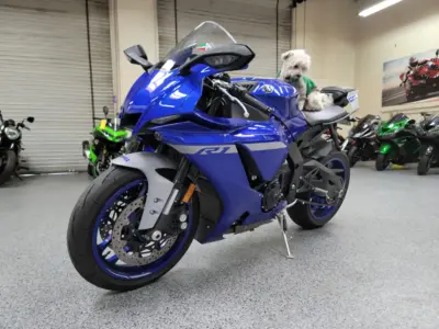 2020 Yamaha R1