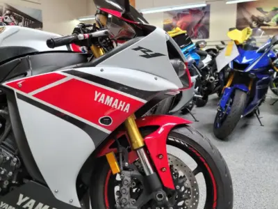 2012 Yamaha R1 Crossplane 50TH ANNIVERSARY