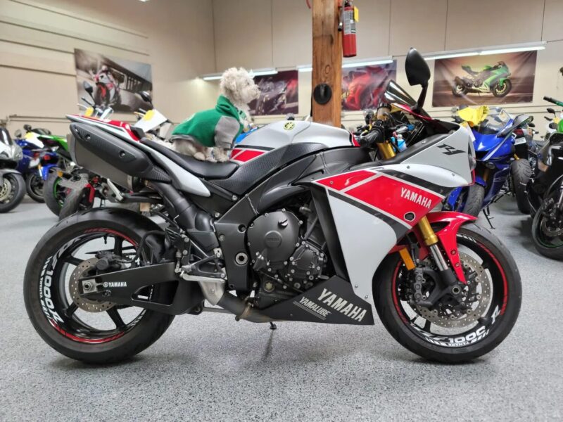 2012 Yamaha R1 Crossplane 50TH ANNIVERSARY