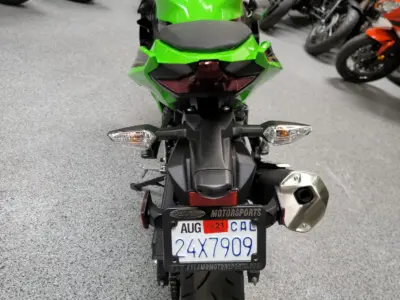 2020 Kawasaki Ninja 400 KRT EDITION