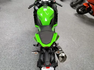2020 Kawasaki Ninja 400 KRT EDITION
