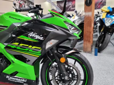 2020 Kawasaki Ninja 400 KRT EDITION