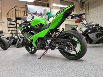 2020 Kawasaki Ninja 400 KRT EDITION