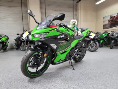2020 Kawasaki Ninja 400 KRT EDITION