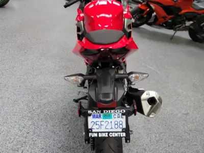 2021 Kawasaki Ninja 400