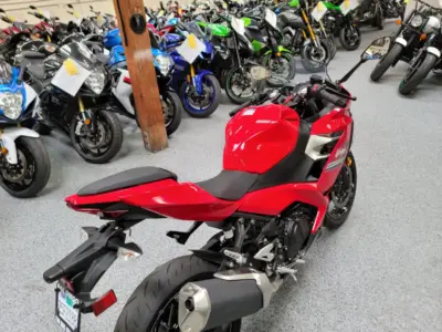 2021 Kawasaki Ninja 400