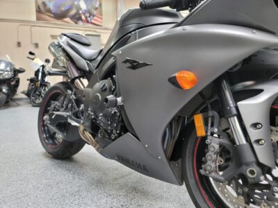 2013 Yamaha R1 Crossplane