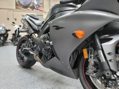 2013 Yamaha R1 Crossplane
