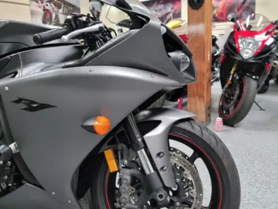 2013 Yamaha R1 Crossplane
