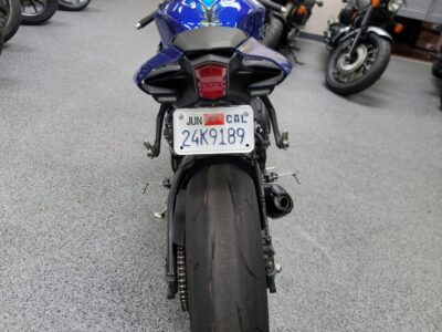 2019 Yamaha R1