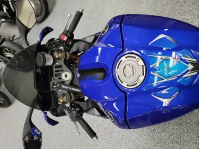 2019 Yamaha R1