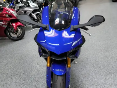 2019 Yamaha R1
