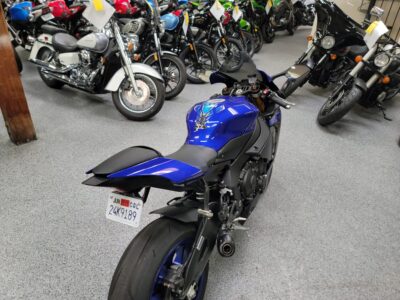 2019 Yamaha R1