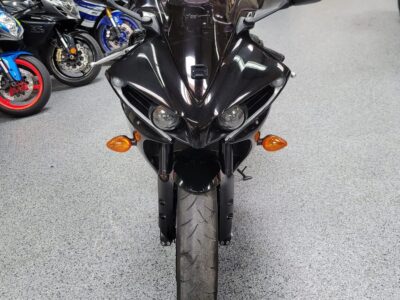 2012 Yamaha R1 RAVEN