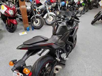 2017 Yamaha R3