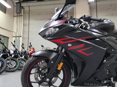 2017 Yamaha R3