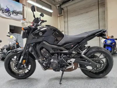 2016 Yamaha FZ09 FZ-09